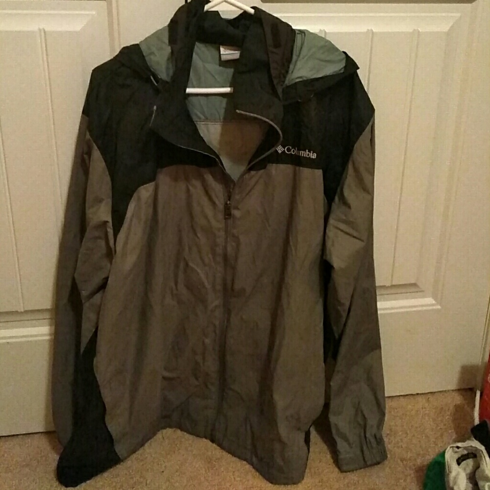 Mens Columbia rain jacket